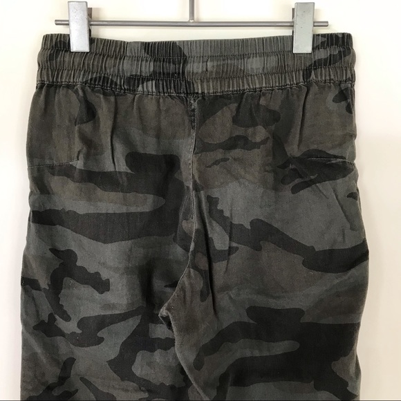 TNA Aritzia Alex Camo Jogger XS - Picture 9 of 9